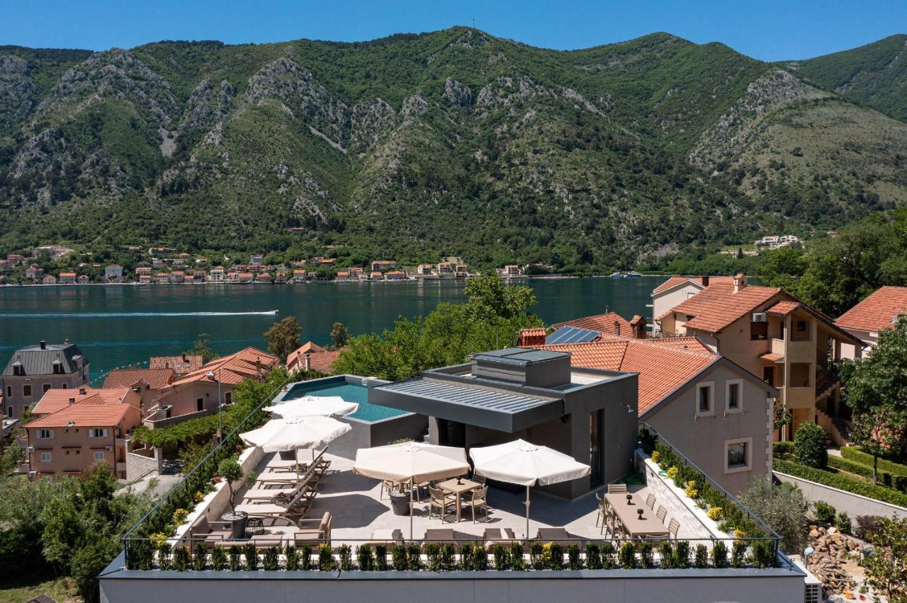 C Group Apartments Kotor Exterior foto