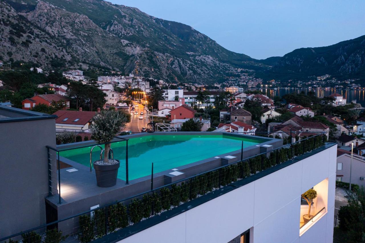 C Group Apartments Kotor Exterior foto
